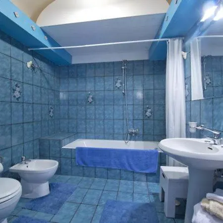 Sleeps 3