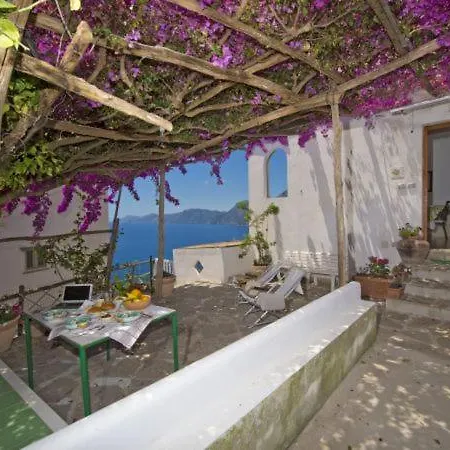 Appartamento Sleeps 3